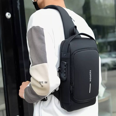 USB charging sport sling Anti-theft shoulder bag black